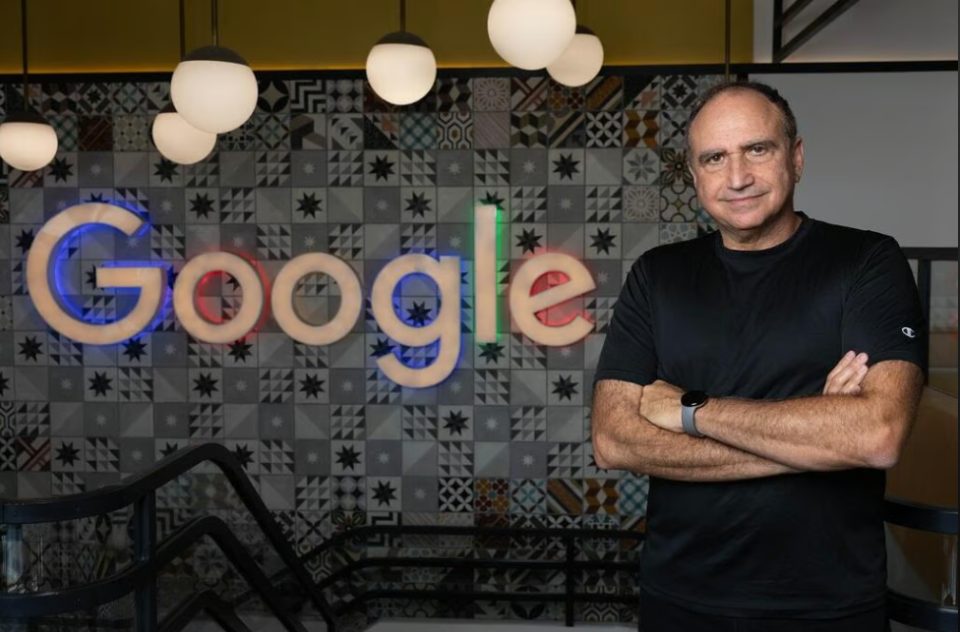 Aprender a Programar Ainda é Essencial na Era da IA”, Afirma Chefe de Pesquisa do Google